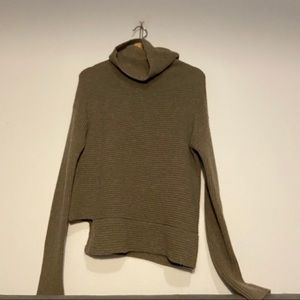 Aritzia Babaton sweater